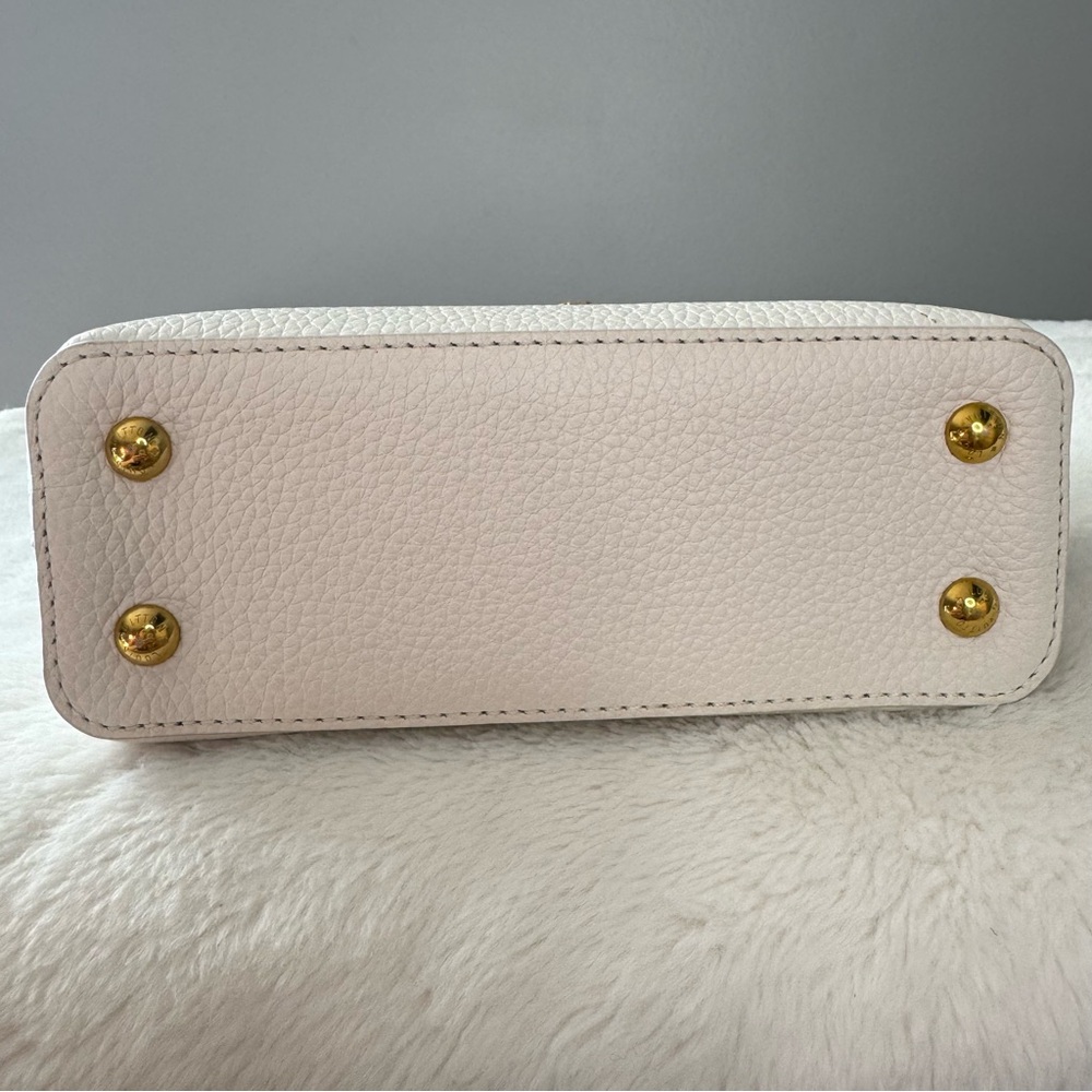 Louis Vuitton Taurillon & Python Leather Capucines Mini Handbag - Picture 8 of 16
